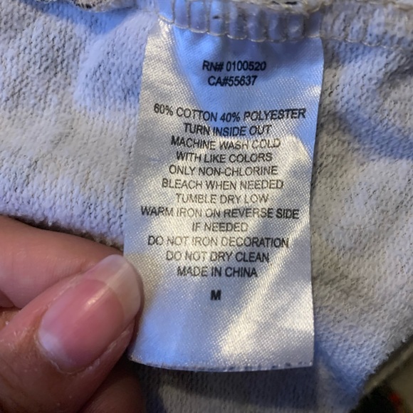 hi im trying to do a closet clean-out to buy new clothes! - Picture 4 of 4